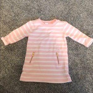 Infants dress